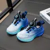 Zapatos deportivos para niños transpirables zapatos para correr para niños primavera y otoño nuevos zapatos de malla ins absorción de impactos suela suave zapatos casuales para niños