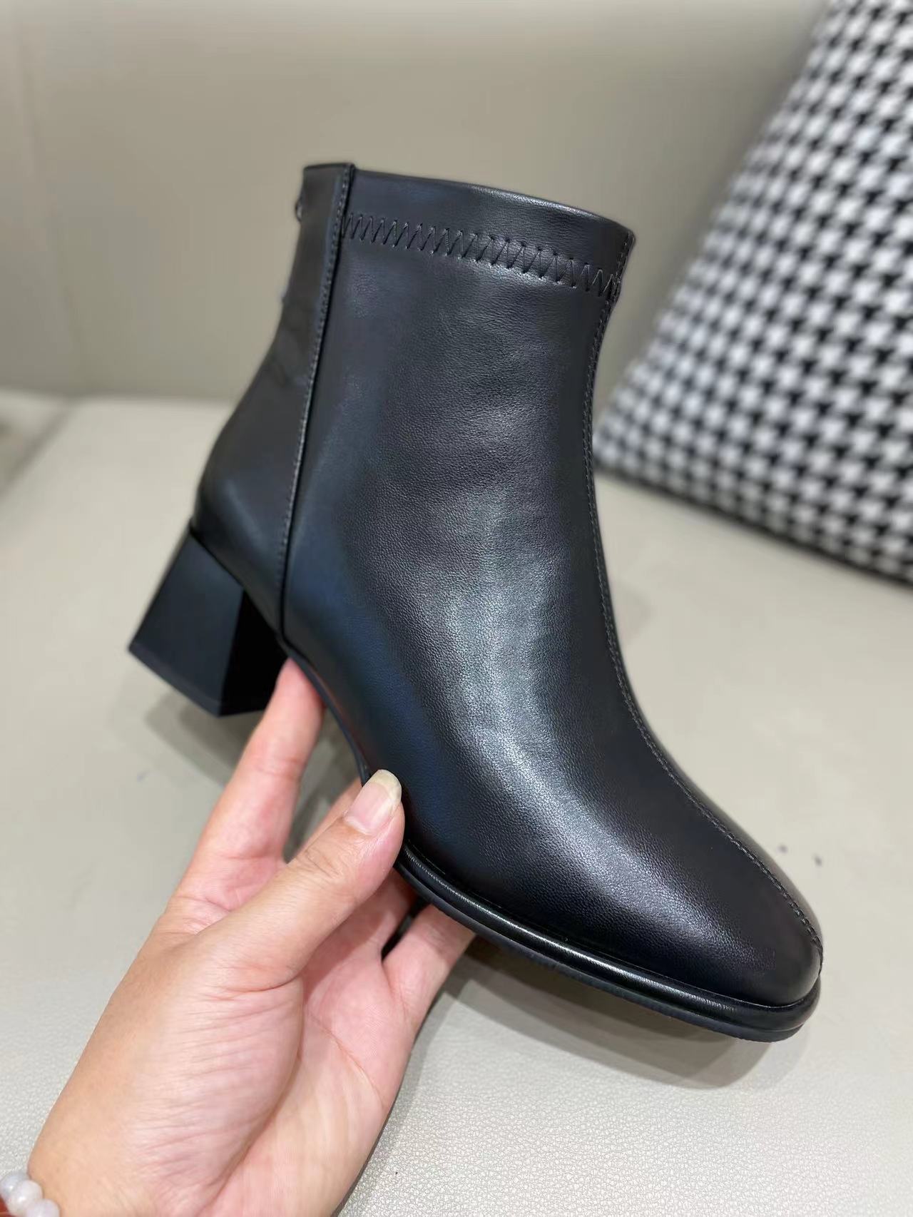 73874d6a1bd736e2647cbfb2298ec3