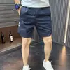 Novedad de verano, shorts casuales de cincha empalmada para hombre, modernos y a la moda, versátiles shorts de longitud hasta la rodilla con cordón, elegantes y geniales para hombres jóvenes