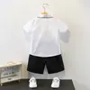 Traje de Tres Piezas Blanco de Manga Corta, Shorts y Corbata para Niños Pequeños y Medianos, Atuendo para Fiesta del 1 de Junio de Verano