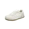 Zapatos blancos de suela gruesa de alta apariencia, estilo universitario, versátiles, nuevo modelo de verano 2026, zapatillas de entrenamiento casuales de nicho versión coreana