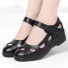 Sandalias de Cuña para Mujer Verano Nuevos Zapatos para Mamá Punta Redonda Para Personas de Mediana Edad y Mayores Zapatos con Agujeros Calados Sandalias de Velcro para Mujer