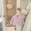 Camisa Xadrez Fina de Primavera e Outono para Bebê Menina Camisa Simples com Gola para Criança Pequena Jaqueta da Moda Tendência para Sair
