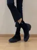 Botas Curtas Confortáveis de Solado Grosso, Bico Redondo, Elásticas e Slim, Estilo Esportivo, com Zíper Lateral Versátil para Mulheres