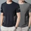 [Mangas Cortas de Seda de Hielo] Nuevo Estilo de Verano Holgado Cuello Redondo Mangas Cortas de Seda de Hielo Secado Rápido Transpirable Camiseta Fina Fresca para Hombre