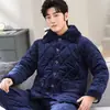 Pijama Masculino, Três Camadas Espessadas de Fleece de Coral com Enchimento de Algodão, Quente e Solto, Tamanho Grande Conjunto de Jaqueta de Algodão para Casa Masculino para o Inverno