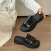 Sandalias de Plataforma Gruesa Estilo Coreano para Mujer que Aumentan la Altura, Nuevo Modelo Verano 2026, Plateadas Plegadas de Moda y Elegantes para Exteriores sin Cierre