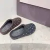 Sandalias de lunares estilo coreano para mujer, adecuadas para usar al aire libre en otoño/invierno 2026, con suela suave y diseño inspirado en Birkenstock