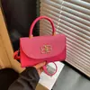 Bolso de Mano de Moda Nicho Estilo Coreano 2026 Verano Nuevo Simple Hombro Cruzado Casual para Viajes Cotidianos Bolso Cuadrado Pequeño para Mujer
