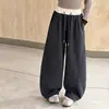 Pantalones de niña primavera y otoño 2026 estilo nuevo, pants deportivos casuales para niños mayores, ropa de otoño, pantalones curvos de corte holgado, elegantes