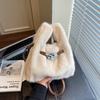 Bolso Chaleco Peludo Otoño e Invierno Transfronterizo 2026 Nuevo Estilo Bolso de Mano con Hebilla de Cierre Bolso Cubo Bolso de Hombro Cruzado Esponjoso