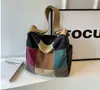 Comércio Exterior Transfronteiriço 2024 Nova Bolsa de Mão Moda Ombro Único Transversal Feminina Grande Capacidade Lona Combinação de Cores Bolsa Feminina Atacado