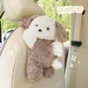 Caja de pañuelos de peluche de dibujos animados para coche, muñeco, soporte colgante para pañuelos en el asiento del coche, diseño creativo de perro pequeño, bolsa colgante para pañuelos de coche
