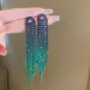 Brincos de Franja Gota d'Água Geométricos Retro Europeus e Americanos com Diamantes, Brincos de Luxo Leve de Alta Qualidade, Acessórios de Orelha Modernos e Exquisitos para Mulheres