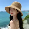Nuevo Sombrero de Pescador Tejido Transpirable para Primavera y Verano para Mujer Decoración Linda Sombrero de Paja Vacaciones en la Playa Ala Ancha Hace que la Cara Parezca Más Pequeña Sombrero de Protección Solar