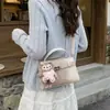 Bolso con Patrón de Piedra para Mujer 2026 Modelo Nuevo Nicho Lujo Ligero Gama Alta Súper Popular para el Trabajo y el Trayecto Hombro Cruzado Pequeño Cuadrado