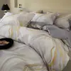 Juego de cuatro piezas de algodón cepillado grueso de alta gama, sábana bajera de algodón puro, funda de edredón, sábana ajustable, juego de tres piezas, ropa de cama de lujo ligero para otoño e invierno