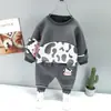 Coreano Nuevo Primavera Manga Larga Dibujos Animados Estampado Animal Dos Piezas Conjunto Bebé Hombres y Mujeres Elegante Moda Traje Deportivo Tendencia