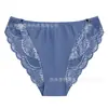 Pronta entrega! Roupas íntimas femininas sexy de renda vazada de cintura média, estilo fino, sem costura, com painel de algodão na virilha, amigável à pele