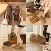 Birkenstock Plataforma Retro Europeia Forrada com Pelo Outono/Inverno 2026 Slip-On Novo Estilo Sapatos Quentes de Algodão com Pelo Botas de Neve Sola Grossa