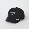 Gorras Infantiles Otoño e Invierno Gorras de Béisbol de Lana de Cordero para Niños Gorras de Viaje para Niñas Bordado Personalizado de Letras Gorras de Béisbol Cálidas Modernas