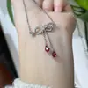 Colar de Rubi Natural de Alta Qualidade Rubi Transparente como Cristal Brilhante como Fogo Desperta Paixão no Povo Fabricante