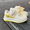 Zapatos para Niños, Zapatillas Deportivas para Niñas, Nuevo Estilo Primavera 2026, Tenis Blancos Antiderrapantes Transpirables para Niños, Zapatos de Princesa para Niñas, Zapatos para Niños Medianos y Grandes