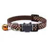 Collar para perro de 1 cm de ancho con patrón de puntos y cascabel, collar antipérdida con hebilla de cabeza de gato, collar para mascotas al por mayor