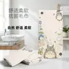 A toalha de banho Totoro de Hayao Miyazaki é de secagem rápida e absorvente, adequada para esportes, fitness e natação na praia.