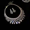 Aretes Colgantes y Collar de Flor de Circonita Brillante Estilo Corte Europeo y Americano, Cadena Ligera de Lujo Nicho para Clavícula, Joyería Exquisita Transfronteriza