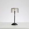 Luz de Noche Popular Estilo Retro para Exteriores Celebridad de Internet Ambiente de Campamento Lámpara de Mesa Recargable Iluminación Avanzada para Lectura en Casa