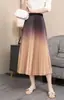 Saia Plissada Gradiente Slim Fit Clássica Versátil Feminina Primavera Verão Drapeada Slim Fit Cobre o Quadril Saia Grande de Órgão Característica A