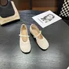 Sapatos Mary Jane Trançados Vazados Estilo Fada Francesa com Aumento Interno de Altura para Mulheres, Novos Sapatos Perfurados Respiráveis de Tira Única para o Verão