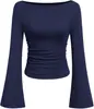 Camiseta Sexy de Color Puro con Escote Barco y Mangas de Campana para Mujer, Estilo Europeo y Americano, Otoño 2025, Corte Ajustado, Fruncido para un Aspecto Adelgazante, Manga Larga