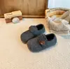 Sapatos de Pelúcia Estilo Coreano para Meninas, Aquecimento de Inverno, Sapatos de Algodão com Botão e Velcro, Sapatos Birkenstock Espessados de Lã de Cordeiro