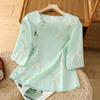Foto Real de Camisa Fina de Verano 2025 para Mujer Holgada Bordado de Flores Estilo Chino Botón de Perla Mejorado Solapa Inclinada Top