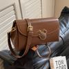 Bolso de Axila para Mujer 2026 Estilo Nuevo de Gama Alta Retro Versátil Bolso de Hombro Cruzado de Moda Bolso Cuadrado Pequeño para Otoño e Invierno de Este Año