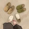 Fresco y cómodo~ Modelo nuevo 2026 mules cerrados tipo Birkenstock de cuero genuino con suela gruesa para mujer