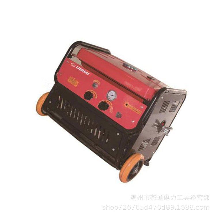 u=737552599,3447862869&fm=