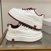 2025 primavera zapatos blancos pequeños nuevo estilo coreano ins estudiantes universitarias suela gruesa para aumentar la altura zapatos deportivos de tabla casual calle HB609