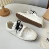 Versão europeia de sapatos retrô para estudantes com sapatos casuais esportivos 2024 nova temporada novos sapatos de treino alemães femininos sapatos Forrest Gump A9849