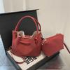 Bolsa vintage para viagem 2024 inverno nova bolsa feminina de ombro único popular este ano