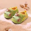 Novos sapatos de algodão infantis para outono e inverno, pantufas de algodão macias para ambientes internos para meninos e meninas, pantufas de chão de pelúcia leves para bebês