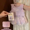 Top de encaje de verano nuevo para niñas 2026, chaleco dulce de bebé, elegante conjunto de dos piezas, atuendo infantil con pantalón floral