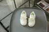 Sapatos Brancos Femininos Estilo Doce 2026 Novo Modelo de Outono com Laço, Sola Grossa Aumentadora de Altura, Sapatos Casuais Esportivos de Princesa para Estudantes