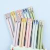 Palillos para comer en familia, palillos para uñas, a prueba de humedad, antideslizantes, de cinco colores, para una persona, palillos de aleación con paisaje de personajes, suministro de fábrica