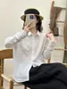 Primavera e Outono de 2026 Artística e Fresca Casual Solta de Algodão Versátil Camisa Manga Longa com Punhos de Renda Camisa Básica