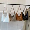 2025 Nuevo Bolso de Mano Retro de Gran Capacidad de Moda Bolso de Hombro Versátil Casual Bolso Tote Tipo Cubo para Viaje