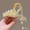 Grampo de Cabelo Elegante Estilo Antigo Cheongsam Grampo de Cabelo com Borla Doce Flor de Lírio do Vale Coreano Mostrando Volume de Cabelo Grampo Elegante de Tubarão para Mulheres