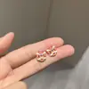 Bestseller de Año Nuevo Pendientes de Botón León Rojo Despertando para Mujer Otoño Invierno Pendientes de Tacto de Alta Gama 2026 Nuevo Bestseller Pendiente de Temperamento para Año Nuevo Accesorios